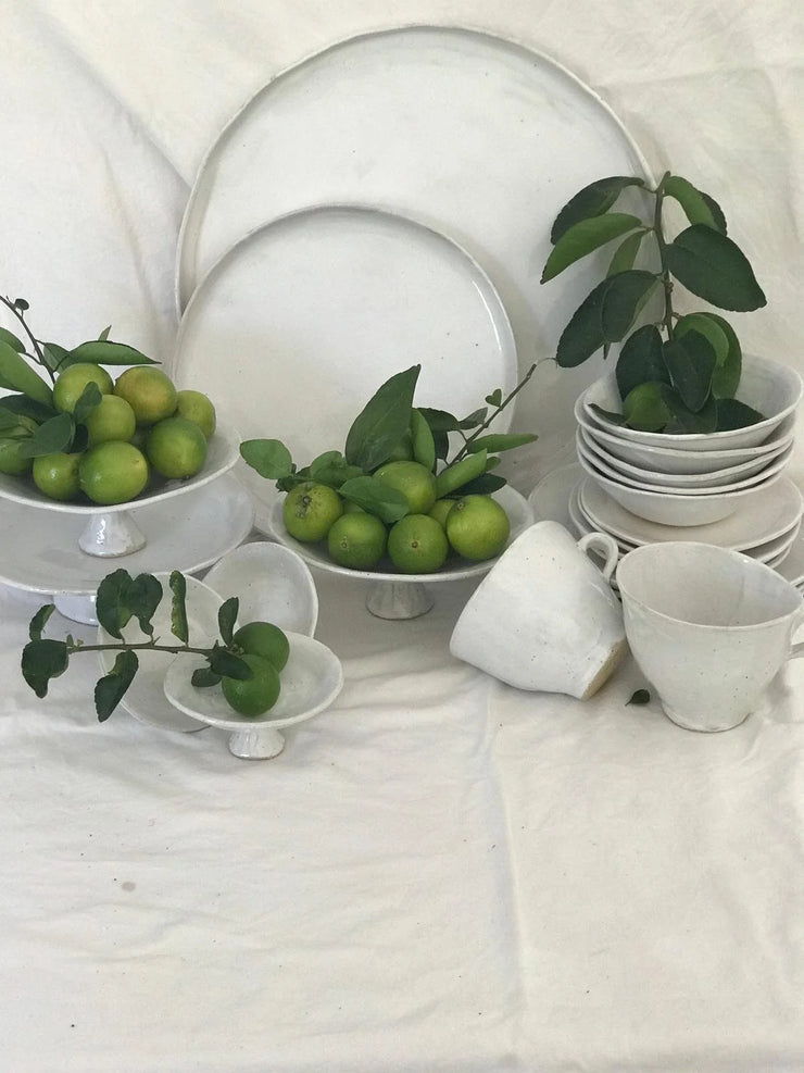 WHITE CAKE STAND
