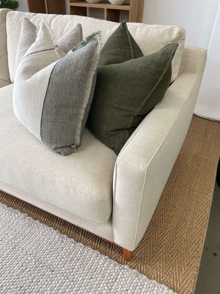 MOLMIC BARKER 4 SEATER SOFA EX FLOOR STOCK