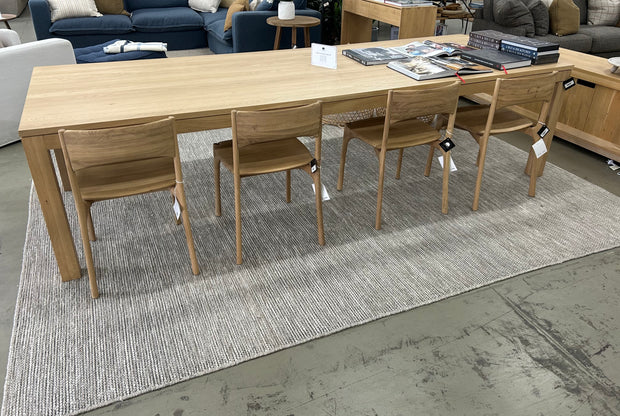 BAYA ABBAS FLOOR RUG EX FLOOR STOCK