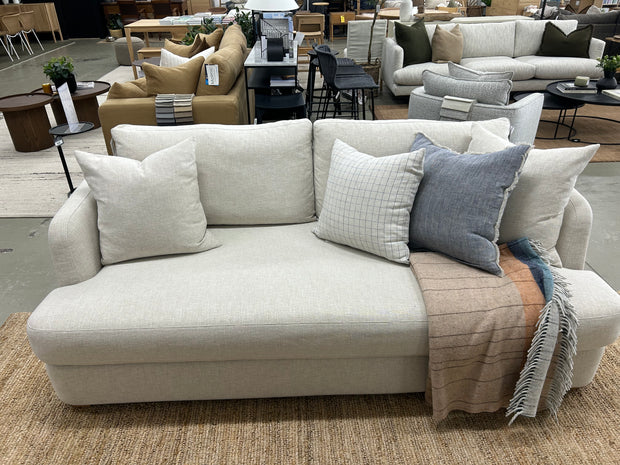 MOLMIC PALISADES 3 SEATER SOFA - EX FLOOR STOCK