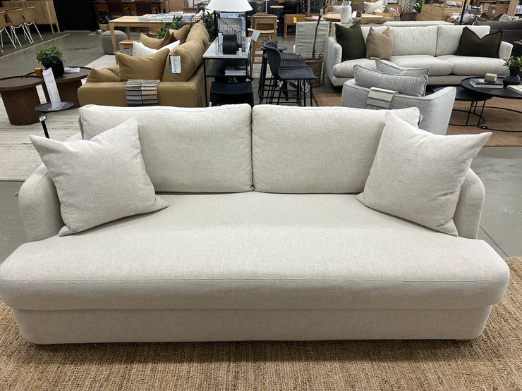 MOLMIC PALISADES 3 SEATER SOFA - EX FLOOR STOCK