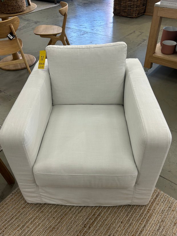 STEELE AVENUE CHAIR - EX FLOOR STOCK