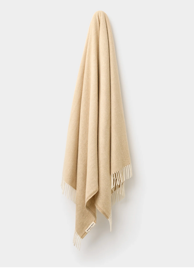 MERINO HERRINGBONE THROW