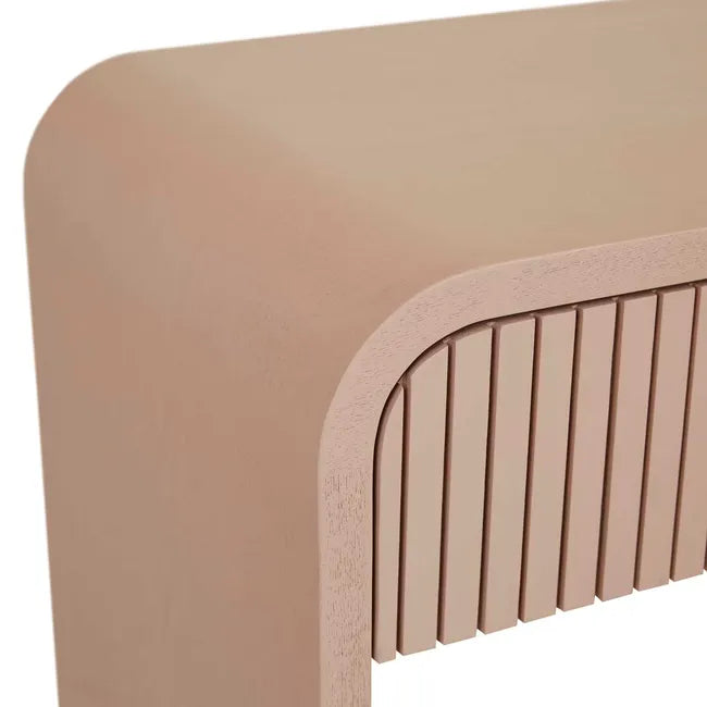 GLOBEWEST CHLOE CHANNEL CONSOLE