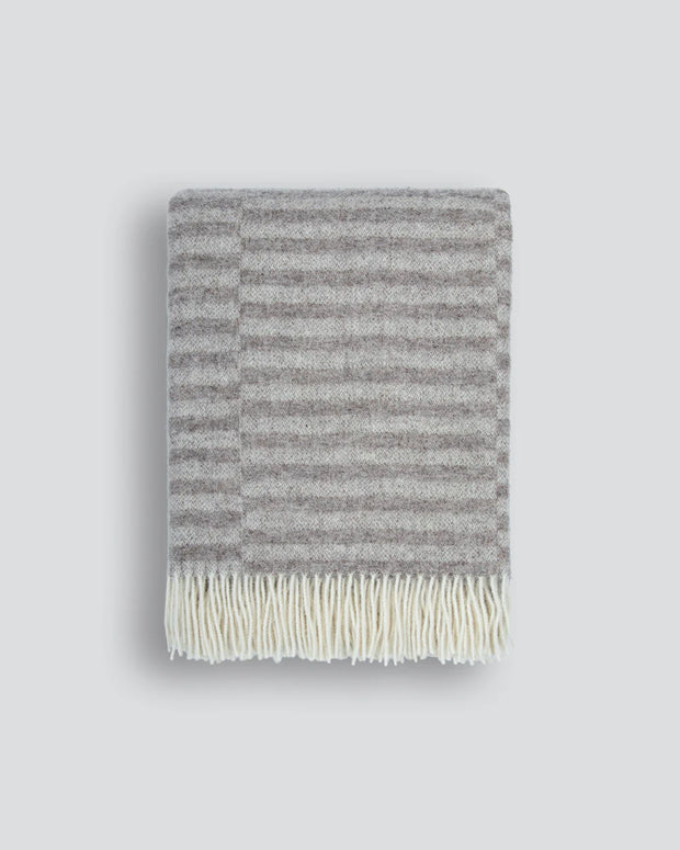 BAYA NOAH THROW