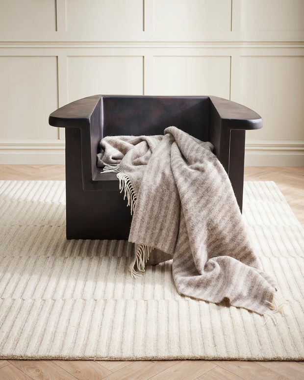 BAYA NOAH THROW