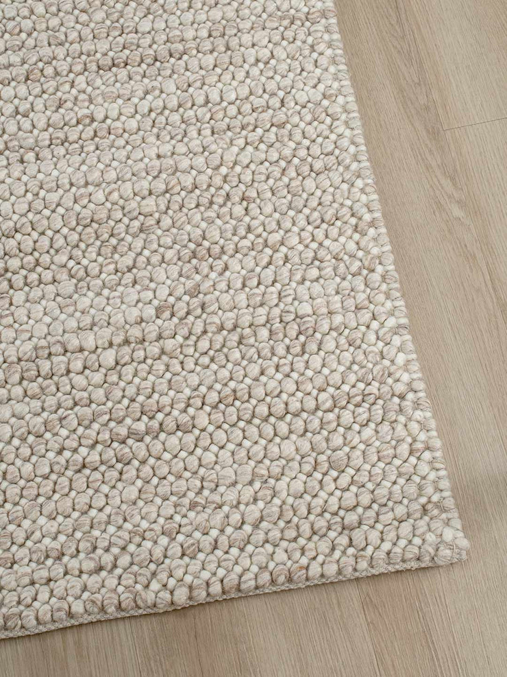 MAGIC RUG BY THE RUG COLLECTION